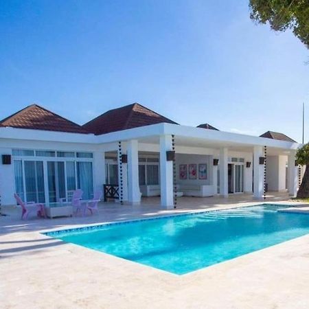 Luxe House Bed & Breakfast Санто Доминго Екстериор снимка